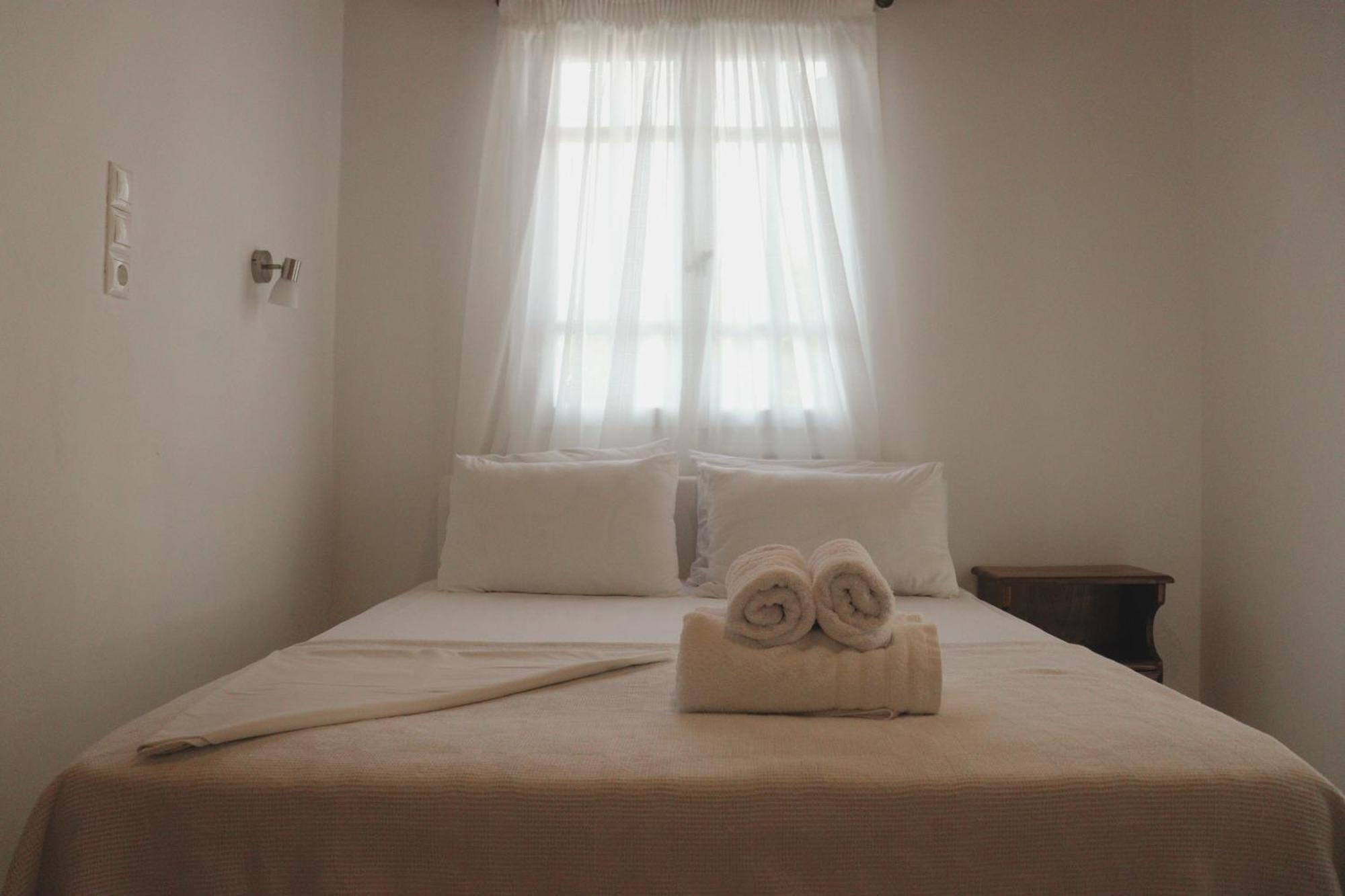 Kondilw Rooms Kalamitsi  Luaran gambar