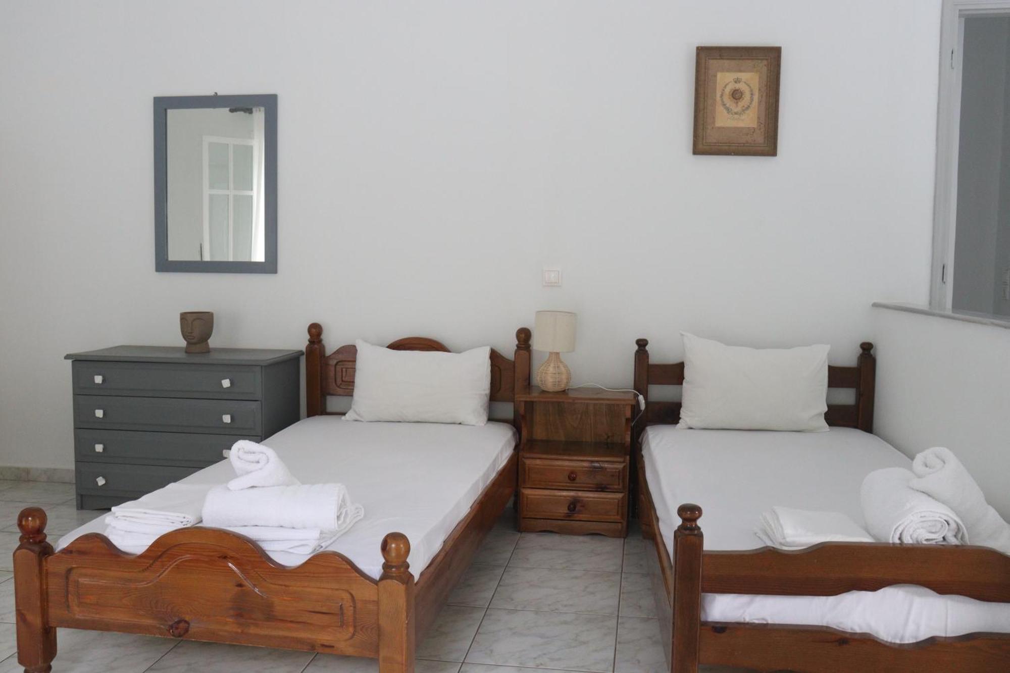 Kondilw Rooms Kalamitsi  Luaran gambar